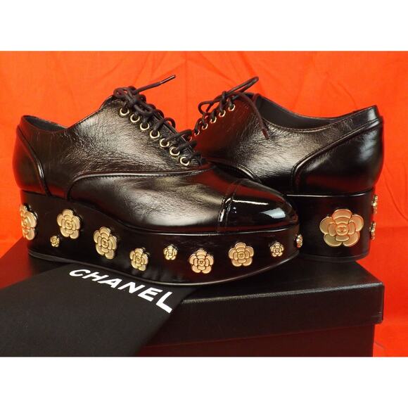 NIB CHANEL G31722 BLACK LEATHER CAMELLIA CC PLATFORM CAP TOE LACE OXFORDS 38.5 - Picture 8 of 12